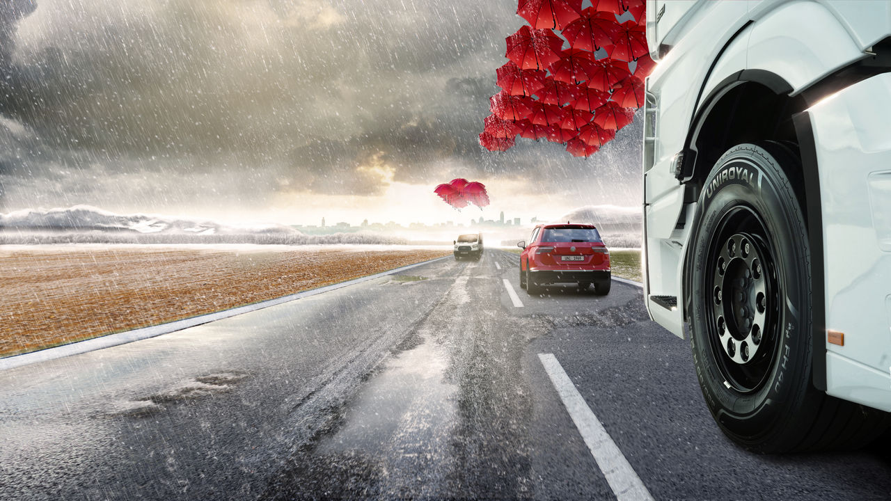 Uniroyal Visual Brand Values - Kid in Car